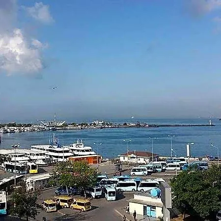 Deniz Istambul